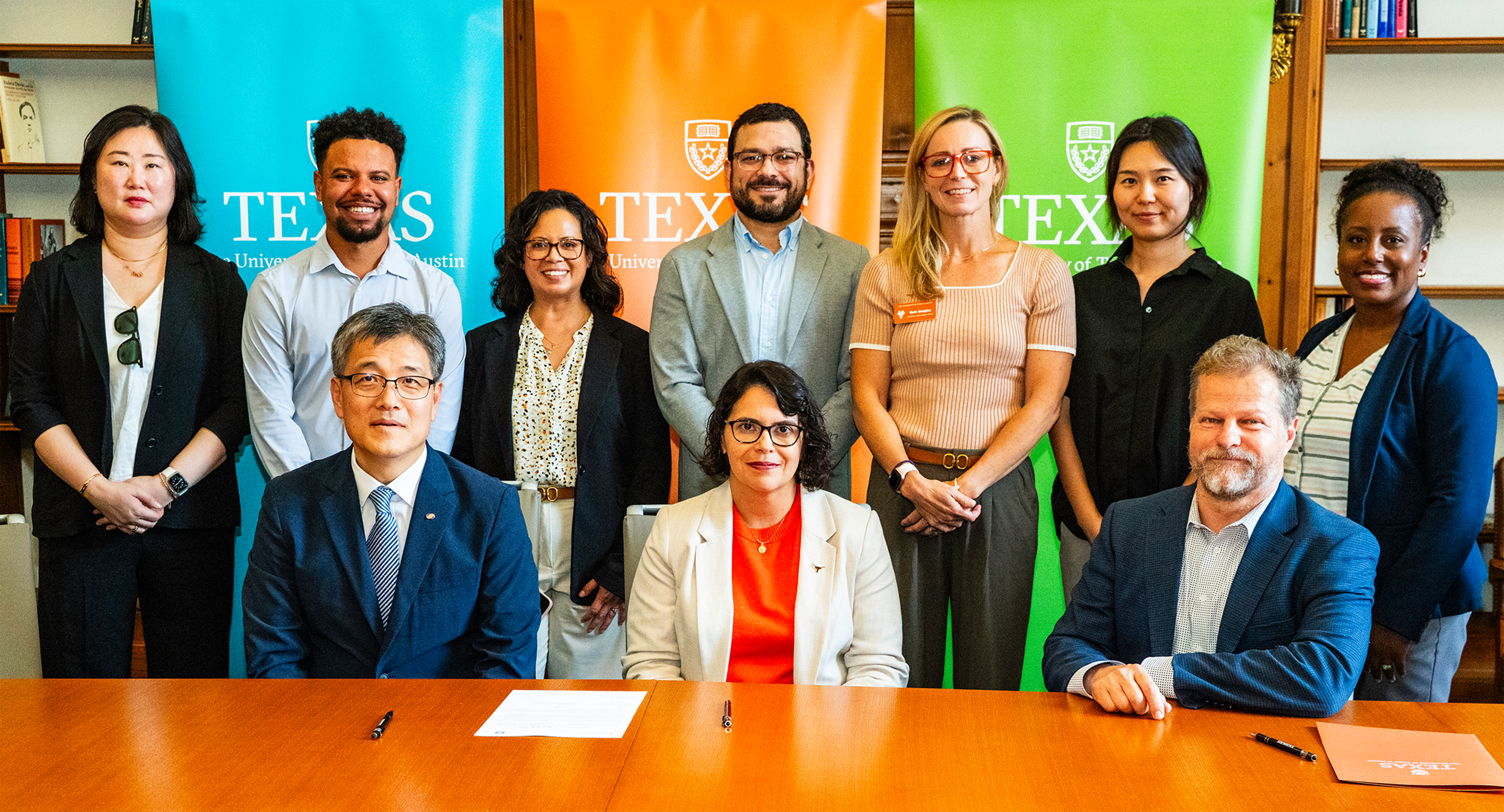 group photo of KOSPO and UT Austin officials at the signing ceremony for the UT-KOSPO membership agreement