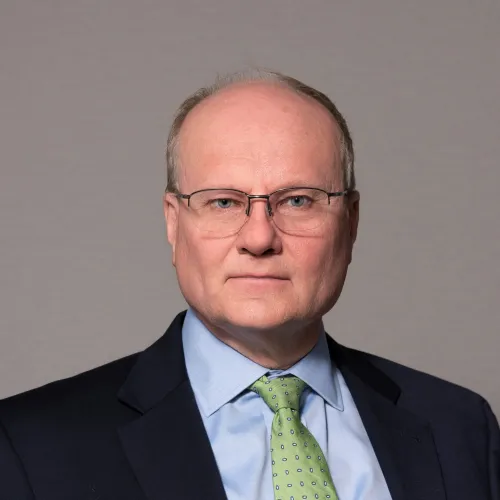 Frank Wolak Headshot